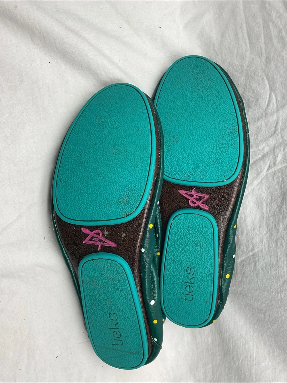 Tieks by Gavrieli Custom Green/Gold size 9 - Picture 4 of 4